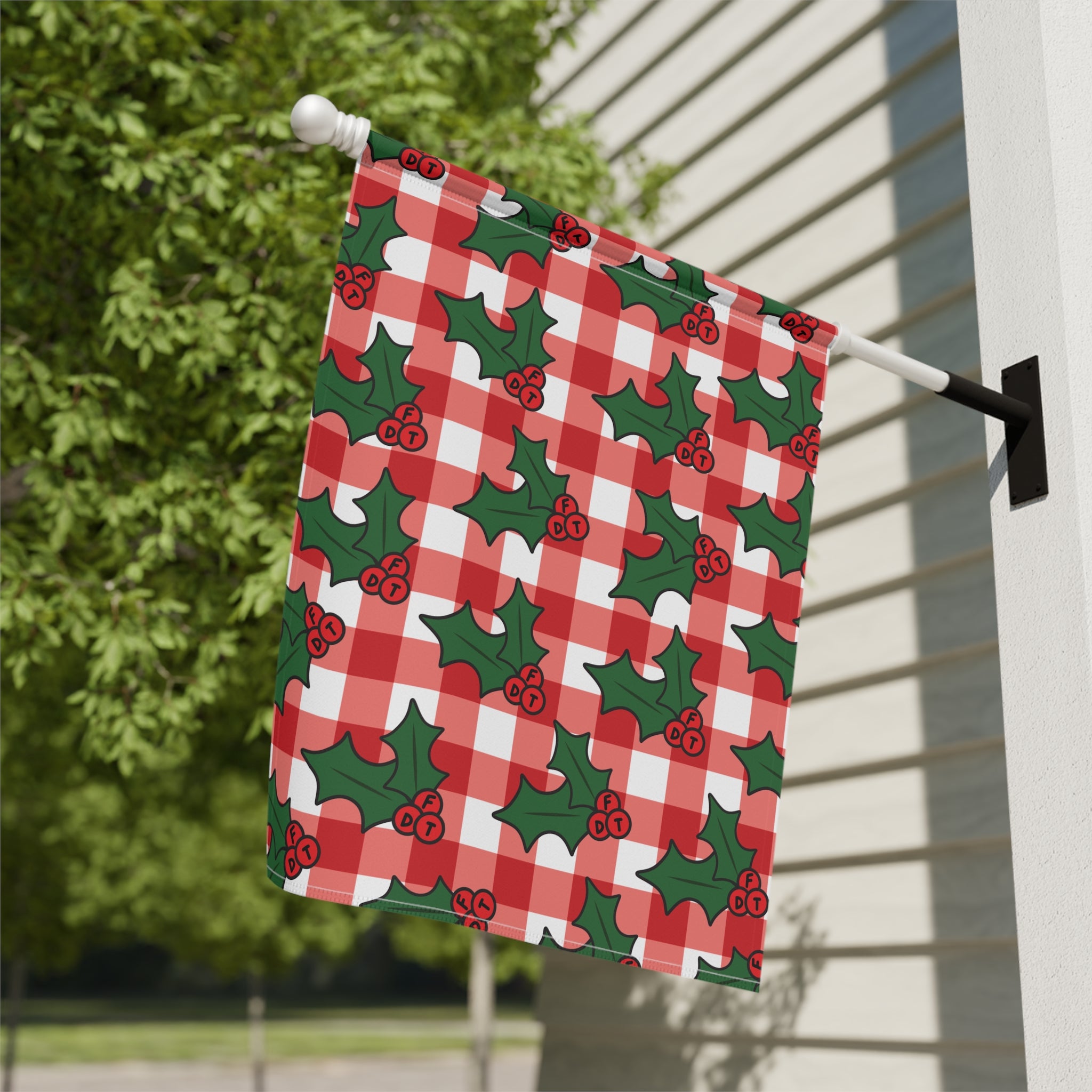 Subtle FDT Christmas Holly Garden Flag