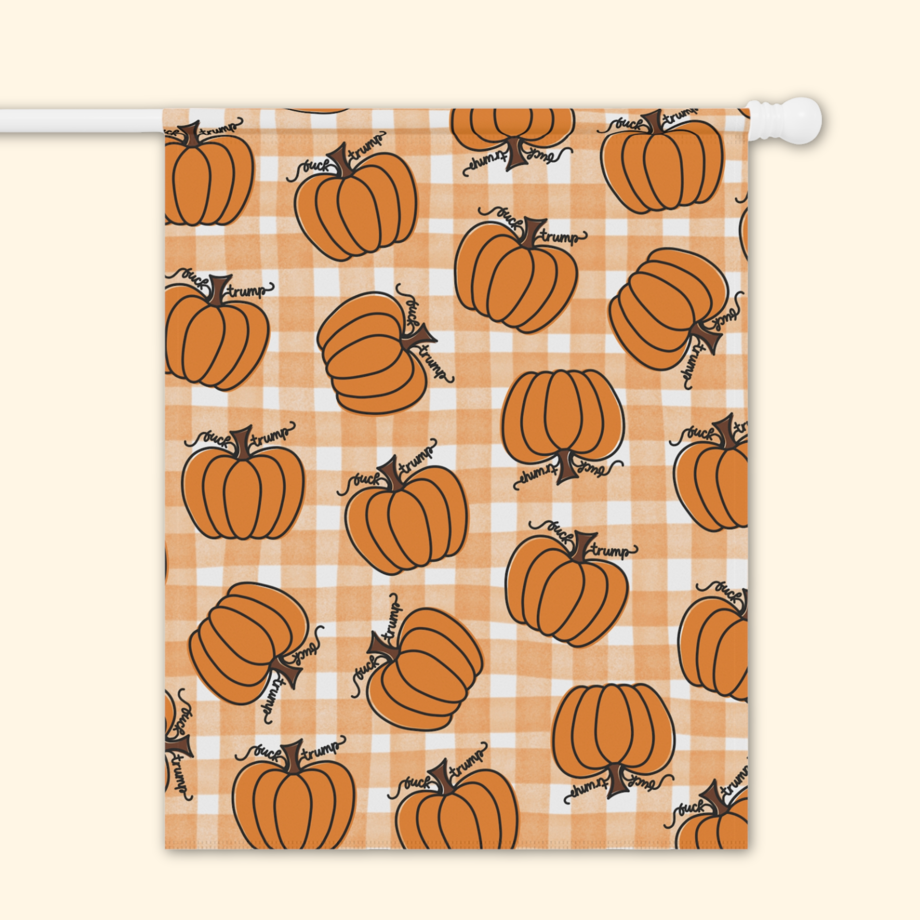 Garden flag with pumpkins on a checkered pattern